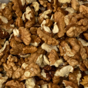 NUECES PARTIDAS 1 KG